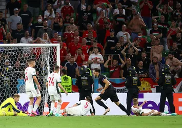EURO 2020'de son 16 eşleşmeleri belirlendi!