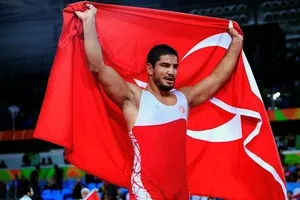 Milli gururumuz Taha Akgül finalde