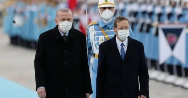 baskan-recep-tayyip-erdogan-israil-cumhurbaskani-herzog-ile-gorustu-1648829240548.jpg Başkan Recep Tayyip Erdoğan İsrail Cumhurbaşkanı Herzog ile görüştü - 2