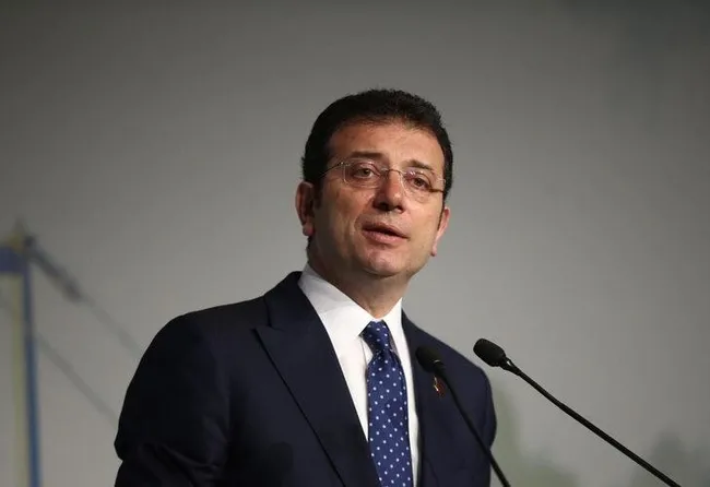 ibbye-teror-iltisakli-calisan-tepkisi-hdpye-gul-atiyor-savcilari-goreve-davet-ediyorum-1639725992675.jpg İBB’ye terör iltisaklı çalışan tepkisi: HDP’ye gül atıyor, savcıları göreve davet ediyorum - 2