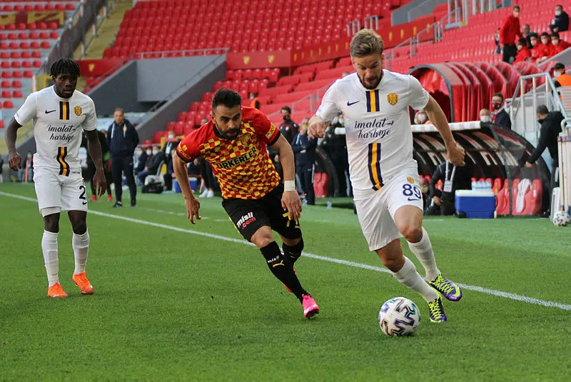 Süper Lig 9. hafta karşılaşması | Göztepe 3-1 Ankaragücü maç sonucu