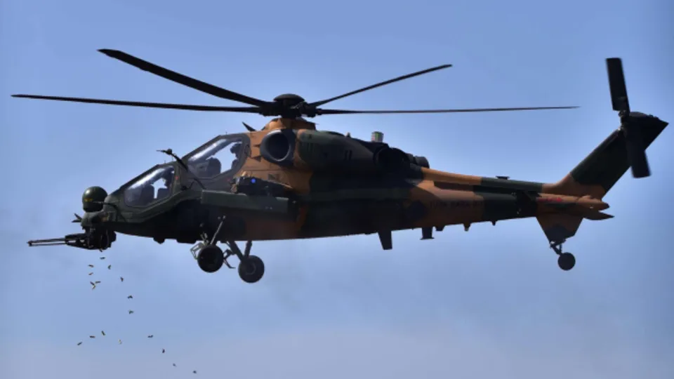 Türkiye milli helikopter ATAK'ı o ülkeye teslim etti! Türk savunma sanayisi dünyanın gözdesi oldu