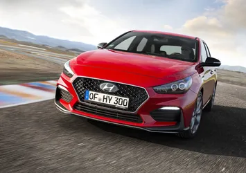 Hyundai i30 N Line resmen tanıtıldı (Hyundai i30 N Line'ın özellikleri neler?)