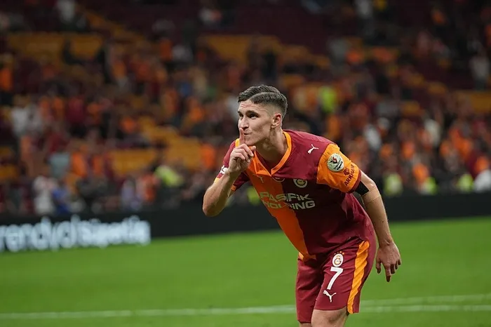 Yapay zeka Galatasaray-Liverpool maçı için skor verdi! Osimhen atacak ama...