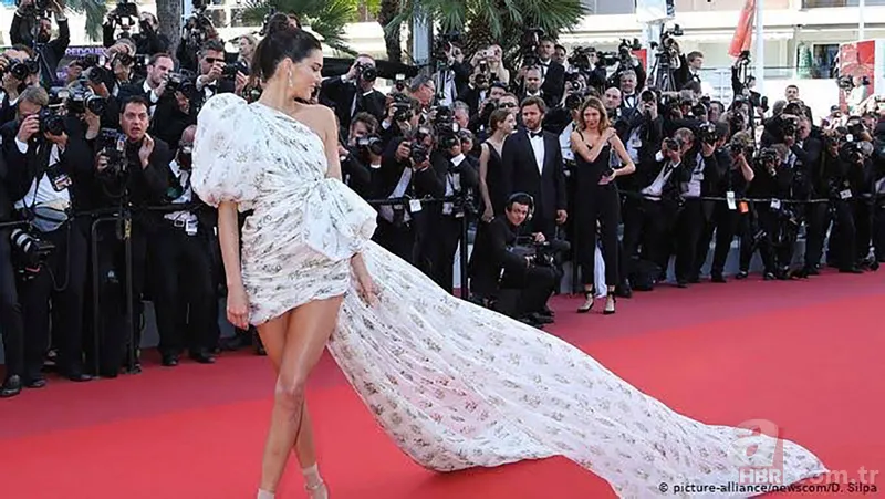 Kendall Jenner'a 90 bin dolarlık ceza! Paylaşımı başını yaktı 10