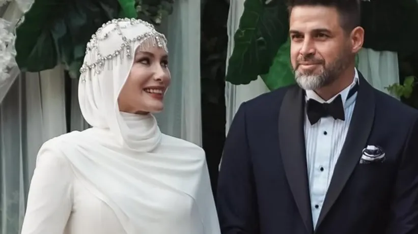 Gamze Özçelik'in sarışın oğlu Murathan Pektaş bakın kime benziyor!