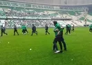 Saha karıştı! Futbolcular arasında gerginlik
