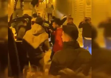 Böyle magandalık görülmedi! Ümraniye'de tünel kapatıp dans ettiler