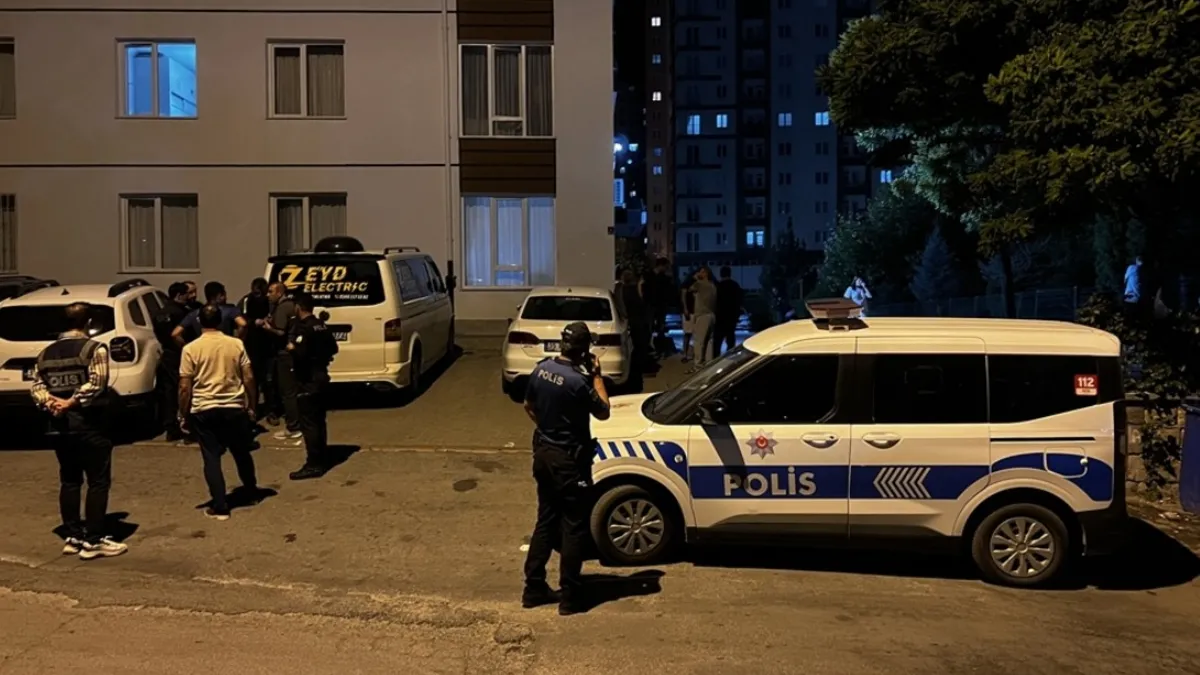 Kayseri'de kan donduran olay: Üvey babasını bıçakladı