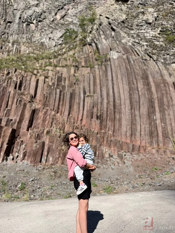 Artvin’e turist akını! Bazalt kayalara yoğun ilgi