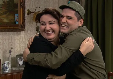 Seksenler dizisinin Rukiye'si Özlem Türkad son görüntüsü ile olay yarattı