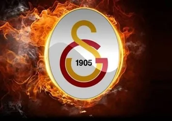 Galatasaray, Asamoah ve Arda Turan'ı bekliyor