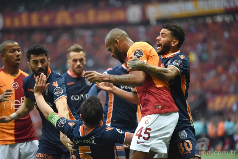 Başakşehir'in golü sonrası ortalık karıştı 7