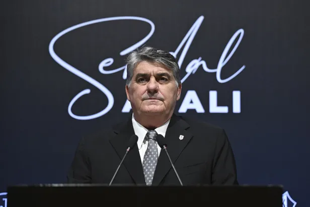 Serdal Adalı kimdir? Beşiktaş’ın başkan adayı olan Serdal Adalı kaç yaşında, ne iş yapıyor, seçildi mi? İşte hayatı ve kariyeri...