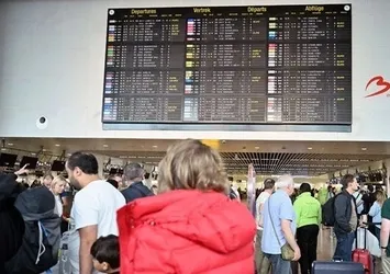 Avrupa havalimanlarına siber saldırı! Belçika, Almanya'da kaos