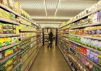 Fahiş fiyat ve stokçuluğa geçit yok! Cezalarının artırılmasını da içeren kanun teklifinin 7 maddesi daha kabul edildi