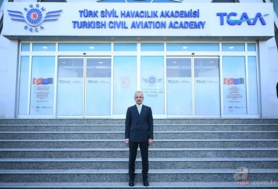 Pilot lisansı sınavında yeni dönem! Ulaştırma Bakanı açıkladı: iki aşamalı pilot sınav sistemi nedir ve nasıl uygulanacak? 2