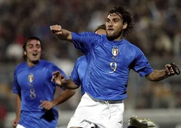 Vieri futbola dönüyor