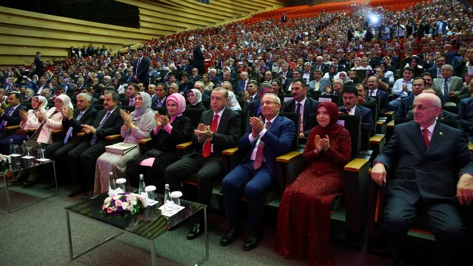 Cumhurbaşkanı Erdoğan nikah şahidi oldu