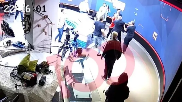 Canlı yayında darbedilen Gazeteci Latif Şimşek yaşananları A Haber’e anlattı