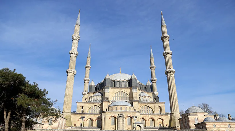 1 Ağustos Cuma hutbesi konusu: Hayâ: Allah'ın Emri, Fıtratın Gereği