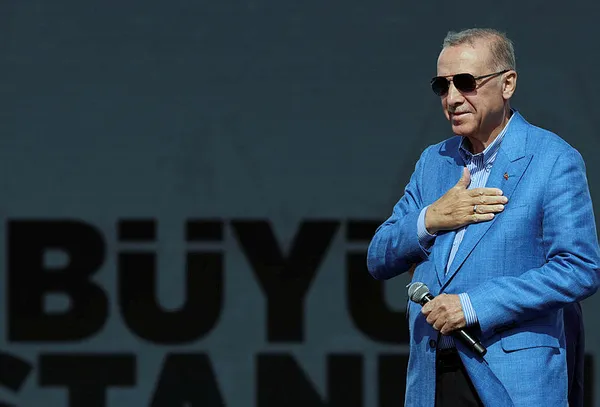 1683472609832.jpg Twitter'dan #TürkiyeSanaEmanet etiketi üzerinden siyasi operasyon! Binlerce tweet atılan etiketi bir anda Türkiye gündeminden kaldırdılar - 2