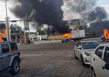 Meksika'da uyuşturucu çetelerinin çatışmasında 19 kişi öldü