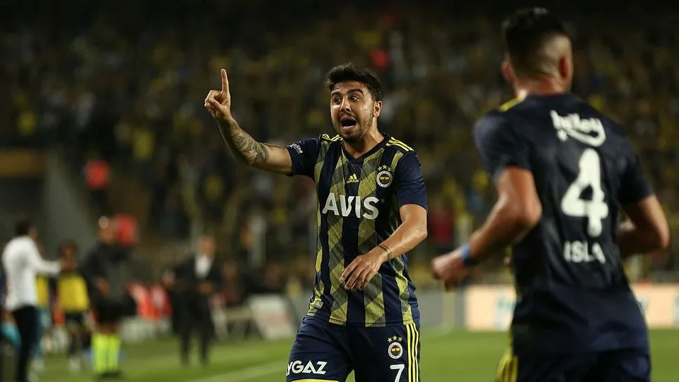Kadıköy’de zorlu randevu... Fenerbahçe Konyaspor maçı CANLI anlatım |Video