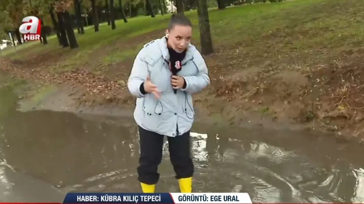 İstanbul'da sağanak yağış hayatı felç etti: Bayrampaşa sular altında