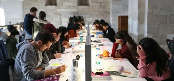 Son dakika: YÖK’ten azami öğrenim süresi kararı