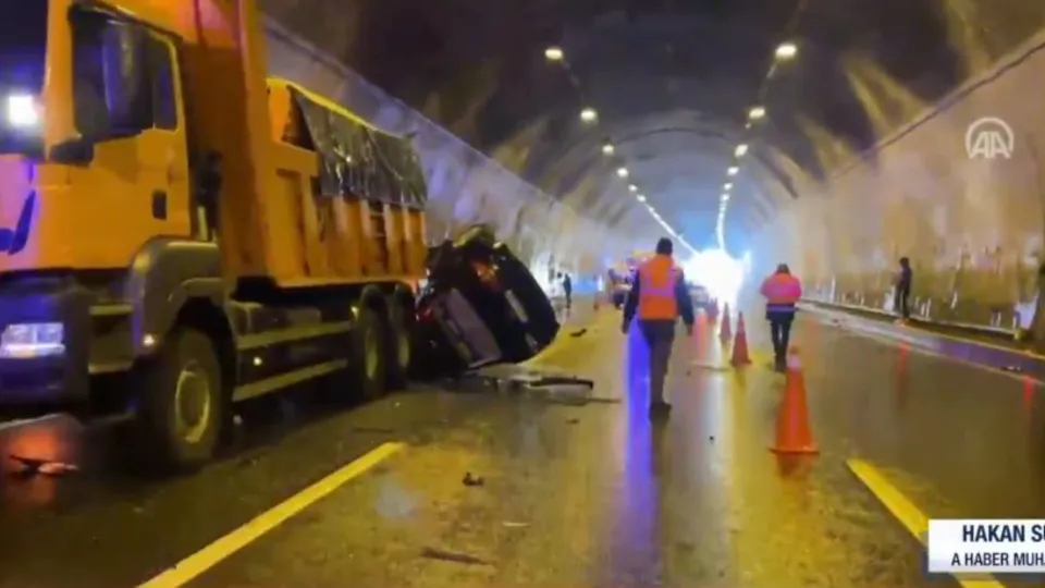 Bolu Dağı Tüneli’nde zincirleme kaza