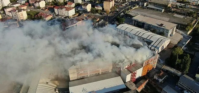 İstanbul Sultanbeyli'de tencere fabrikasında yangın