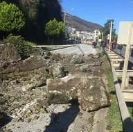 Karadeniz Sahil Yolunda heyelan