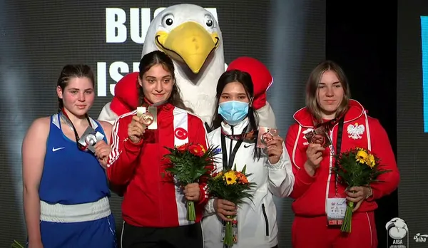 Milli boksör Büşra Işıldar dünya şampiyonu oldu - 3