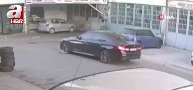 İstanbul Sarıyer’de otomobil, yolda yatan köpeğin üzerinden geçti: O anlar kamerada