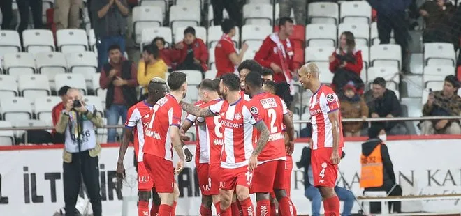Antalyaspor: 1 - Sivasspor: 0 MAÇ SONUCU | Antalya tek golle kazandı