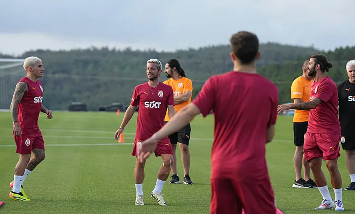 galatasaray-yeni-sezon-hazirliklarina-basladi-1720038551479.jpg Galatasaray yeni sezon hazırlıklarına başladı - 4