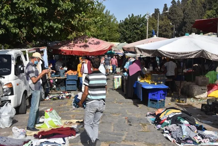 İzmir’de 2 bin yıllık İpek Yolu pazar yeri ve otopark oldu