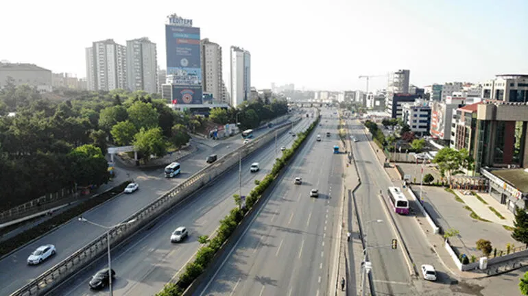 İstanbul trafiğinin boş hali hayrete düşürdü - 1