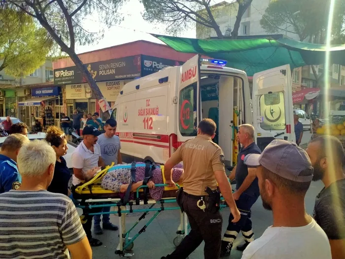 aydinda-trafik-kazasi-2-kisi-yaralandi-1722699700995.jpg Aydın'da trafik kazası: 2 kişi yaralandı - 1