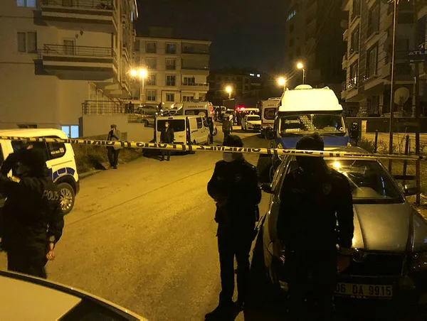 Son dakika: Ankara’da cinnet getiren kişi eşini ve çocuklarını öldürdü
