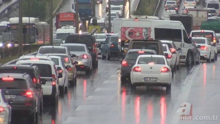 Tedbirler artırıldı! İstanbul çıkışında 65 yaş üstü trafiği