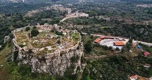 Beçin Antik Kenti’nde ok uçları bulundu