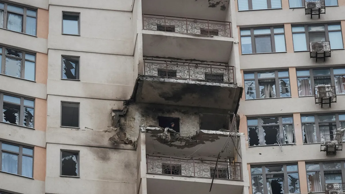 Kiev: Rusya, Cenevre görüşmeleri arasında Ukrayna’ya füze ve 126 İHA ile saldırdı