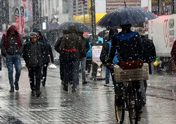 Meteorolojiden son dakika kuvvetli sağanak uyarısı! İstanbul Ankara İzmir ve 81 ilde hava durumu