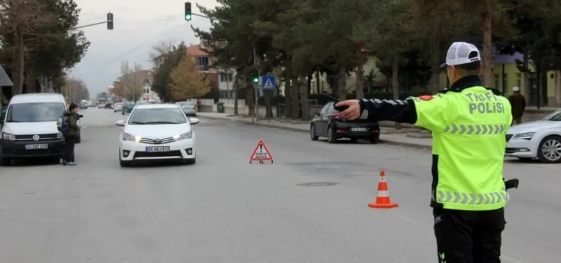 Trafik cezalarına iki indirim birden! Tutarın yüzde 90'ı silinecek