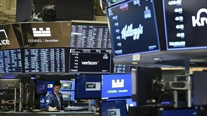 Piyasalarda gözler Fed ve ECB’de! Faiz indirimi beklentileri sürüyor mu?