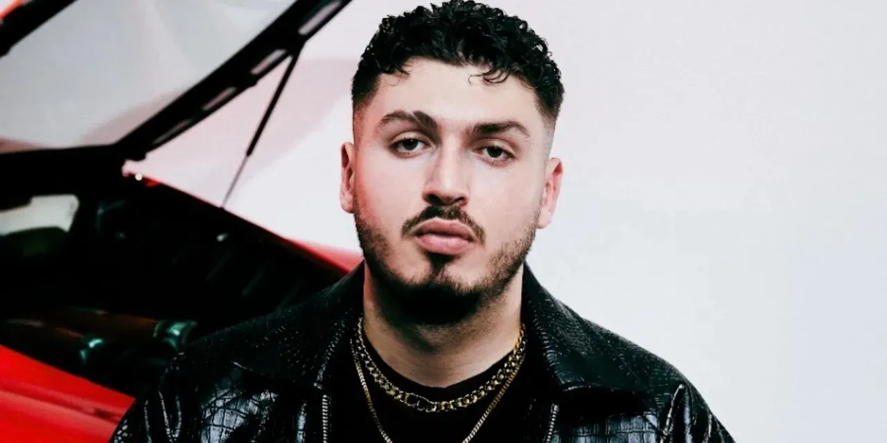 Blok3’ten duygulandıran jest: Babasının hayalindeki otomobili hediye etti