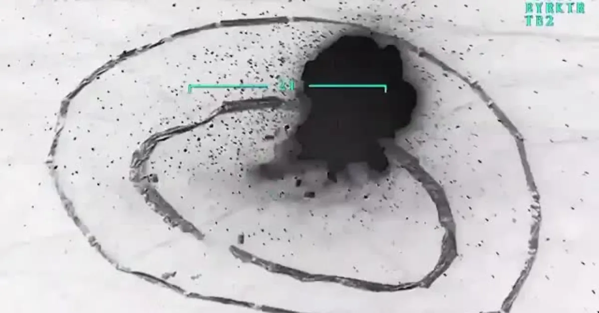 Bayraktar TB2 hedefi tam isabetle vurdu!