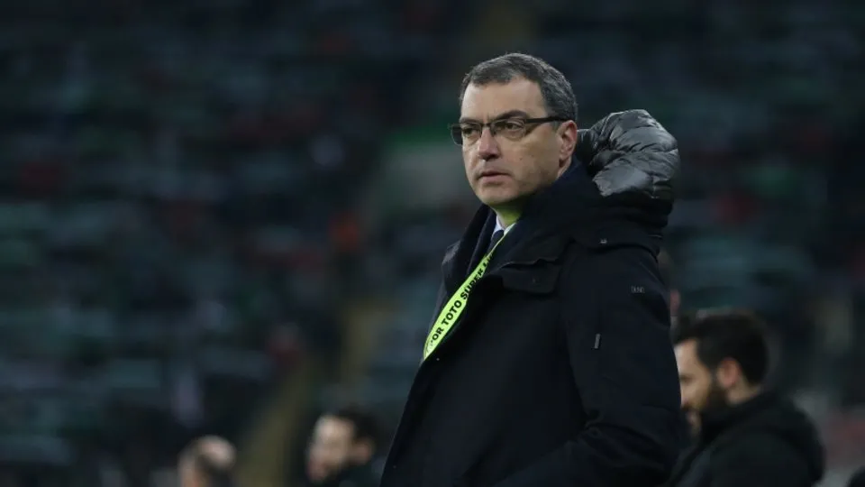 Fenerbahce 200 Milyon Zarar Etti